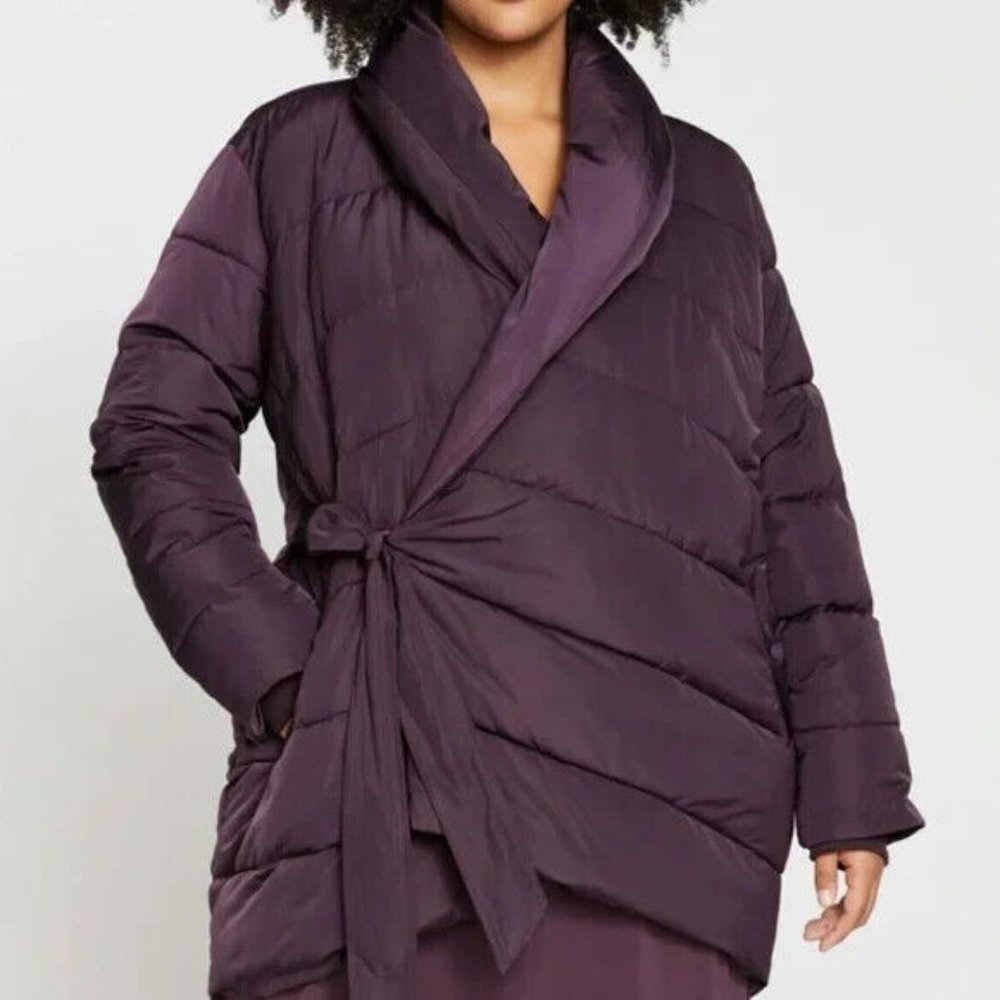 Universal Standard Kanda Puffer Purple Plum NEW WITH NO TAGS SMALL (14-16)